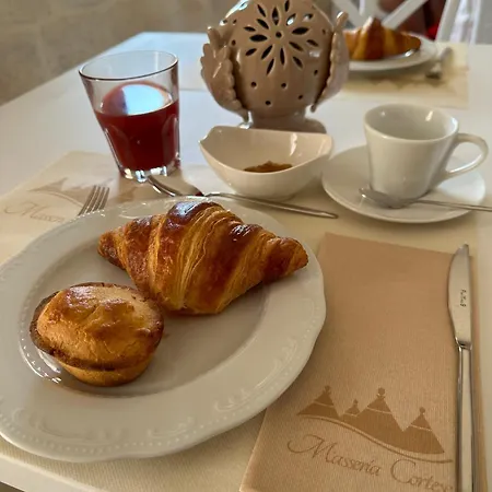 Masseria Cortese Resort *