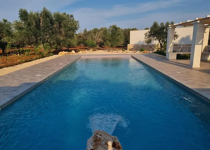 אתר נופש Masseria Cortese Latiano